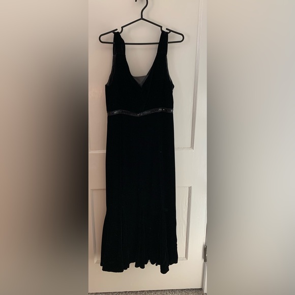 Olsen Europe Black Dress - Picture 1 of 9